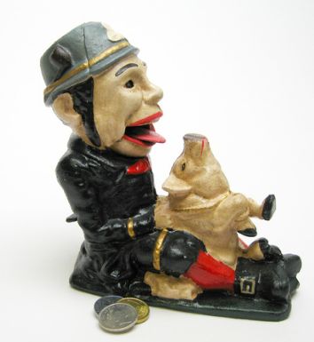 Die Cast Iron Irish Pig & Leprechaun Mechanical Coin Bank  